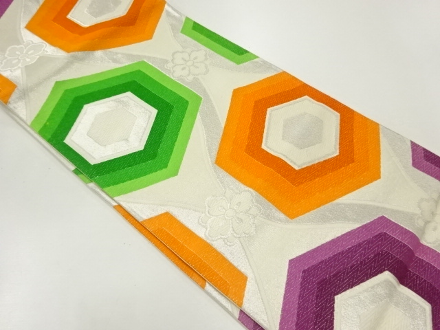 重ね亀甲模様織出し袋帯